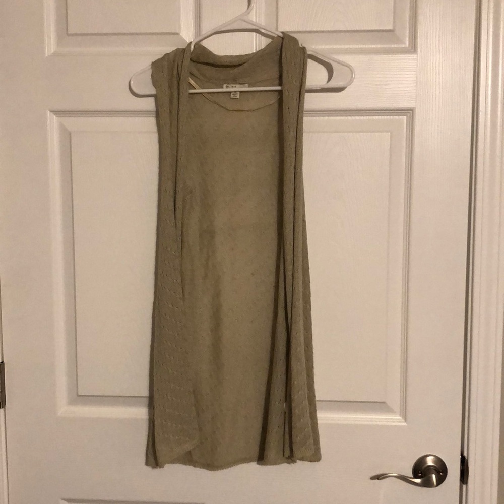 C. est 1946 Tan Vest